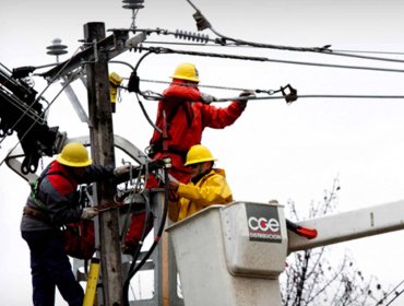 CGE presenta querella por hurto de energía y conexión irregular a clientes en Puchuncaví