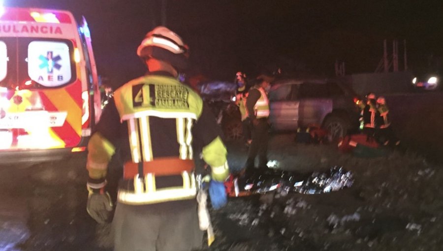 Vehículo involucrado en fatal accidente en ruta Casablanca-Algarrobo habría sido robado al periodista Marcelo Comparini