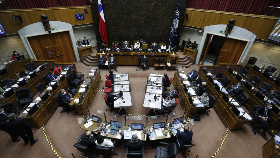 Concluye exposición de las partes en acusación constitucional contra Piñera: Senado comienza votación