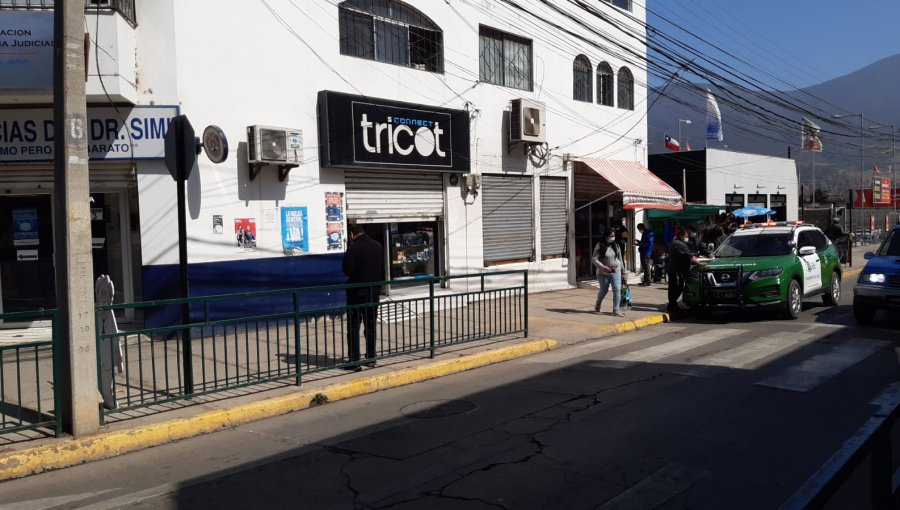 Intenso operativo para dar con delincuentes que asaltaron tienda en La Ligua: se llevaron cerca de $10 millones en dinero y productos