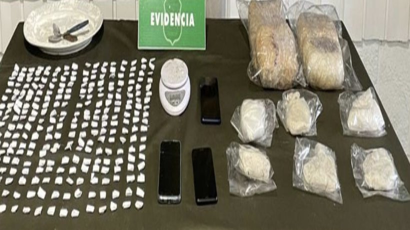 Hombre que era notificado de orden de detención fue sorprendido con 5 kilos de pasta base de cocaína en Puchuncaví