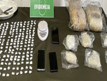Hombre que era notificado de orden de detención fue sorprendido con 5 kilos de pasta base de cocaína en Puchuncaví