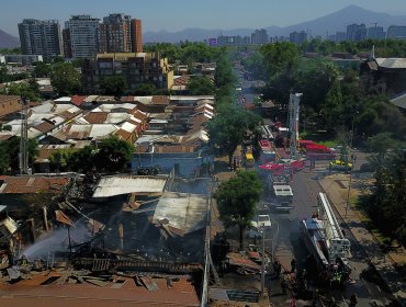 Incendio consumió locales comerciales ubicados en el Barrio Brasil: Acudieron cerca de 180 bomberos