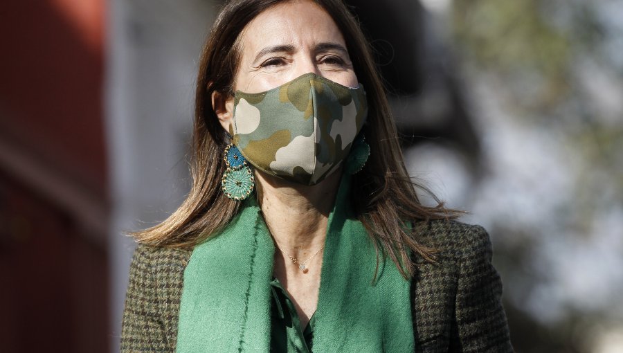 Carolina Schmidt y especulaciones sobre su renuncia al Ministerio de Medioambiente "No me voy a ninguna campaña"
