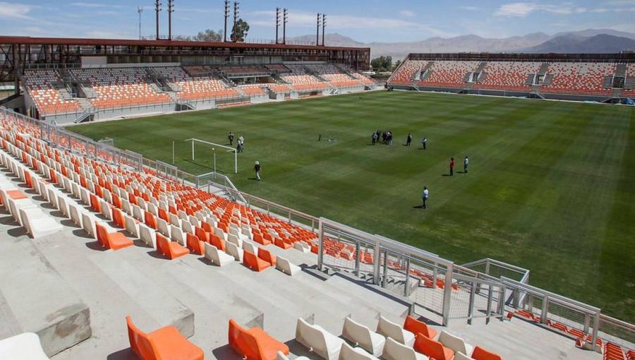 Aeropuerto de Calama ya es de carácter internacional y estadio será inspeccionado por la ANFP