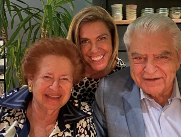 Vivi Kreutzberger comparte fotografía del recuerdo para celebrar aniversario de sus padres