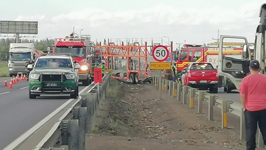 Accidente de tránsito deja al menos un fallecido y dos heridos en la ruta 5 Sur en La Araucanía