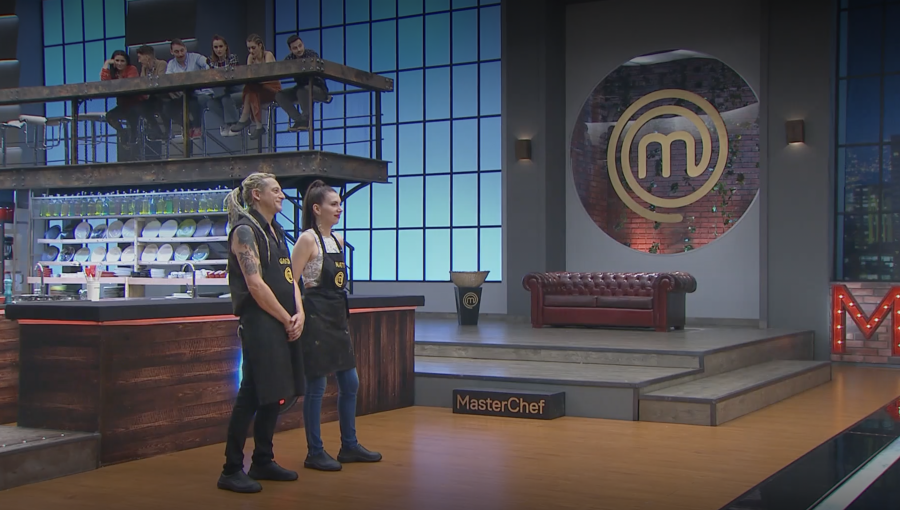 Infartante capítulo de eliminación en “MasterChef Celebrity”: Participante debió abandonar la competencia por grave accidente