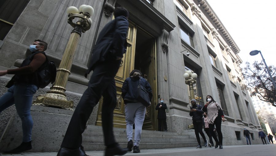 Banco Central: Imacec de octubre cumplió expectativas y creció en 15%