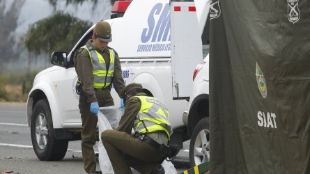 Conductor de grúa pierde la vida tras chocar violentamente contra una barrera de contención en la ruta 5 Sur de Cabrero