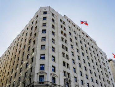 Ministerio de Hacienda eleva su oferta de reajuste al sector público a 6,1%