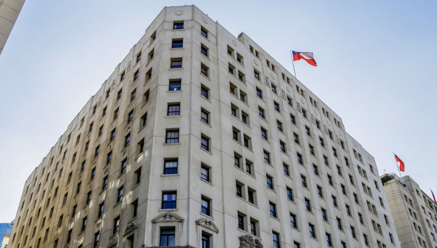 Ministerio de Hacienda eleva su oferta de reajuste al sector público a 6,1%