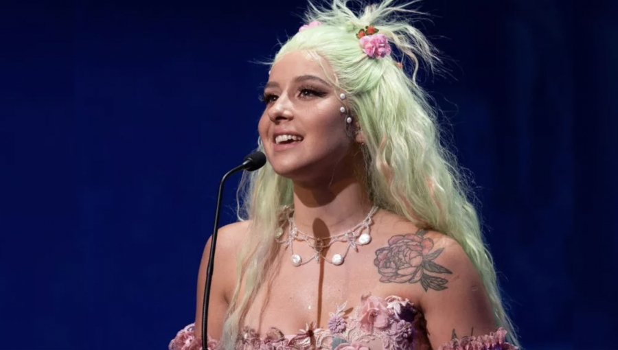 Denise Rosenthal fue galardonada como “Artista del Año” en los Premios Musa 2021