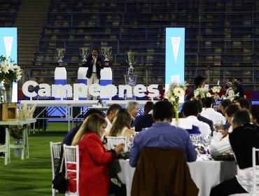 La UC celebró el tetracampeonato con una cena en San Carlos de Apoquindo