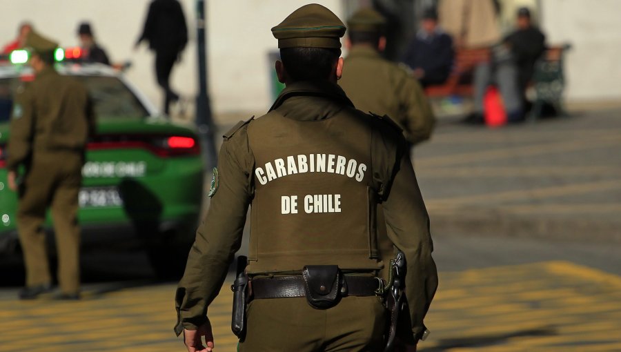 Control policial deja tres detenidos y un carabinero herido a bala en el Parque Italia de Valparaíso