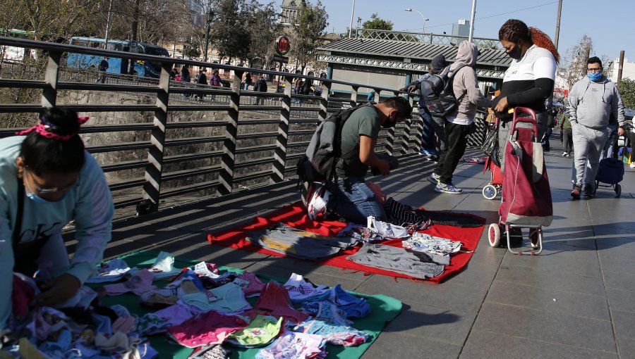 Proyecto de ley busca que expansión del comercio ambulante sea causal de notable abandono de deberes contra alcaldes