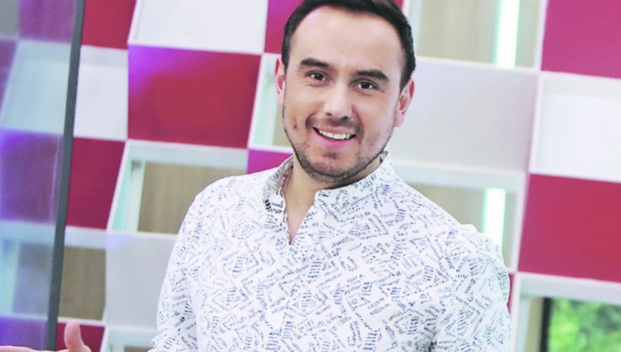 César Campos sorprende a su pareja con romántica propuesta de matrimonio