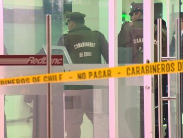 Carabinero en retiro logró frustrar asalto en las afueras de un banco en Cerrillos: tres implicados fueron detenidos