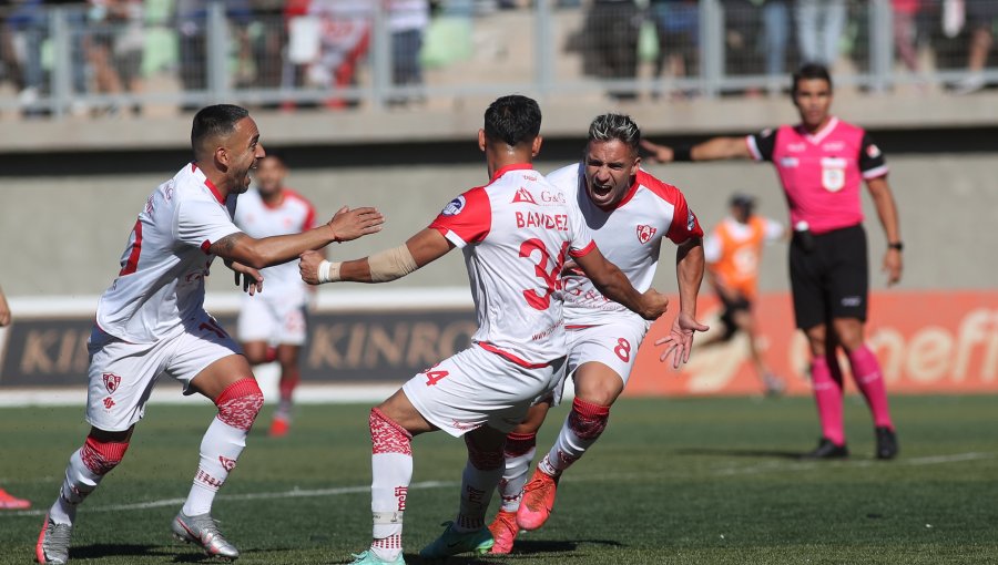 Copiapó dio vuelta la llave ante Temuco y disputará ante Curicó Unido un puesto en Primera División