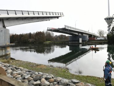 MOP anunció que reparación definitiva de puente Cau Cau costará $12 mil millones