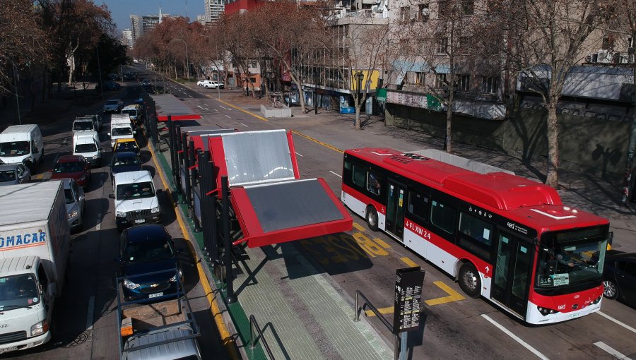 Gobierno anunció gratuidad y refuerzo en el trasporte público para la segunda vuelta presidencial