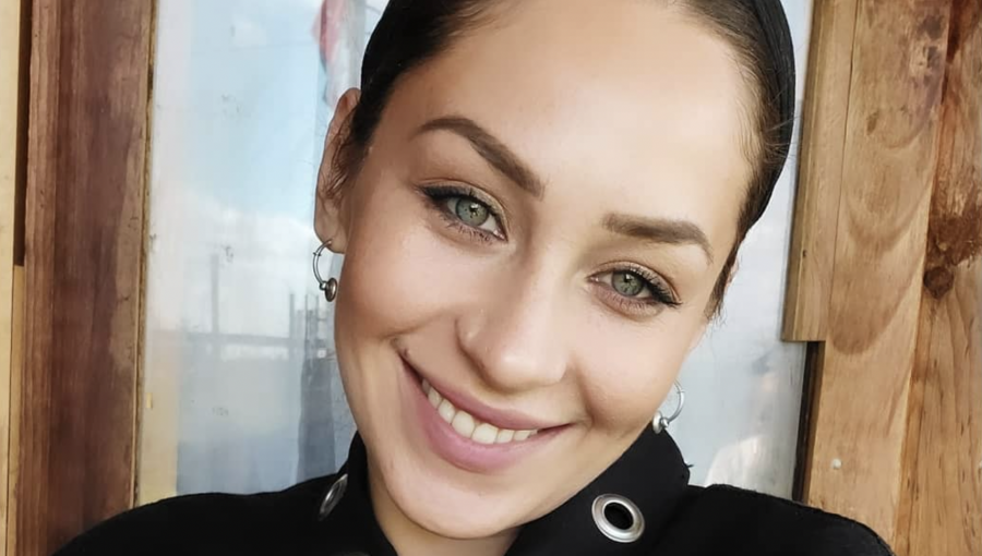 Ingrid Aceitón envió mensaje de agradecimiento, evidenciando su avanzado embarazo