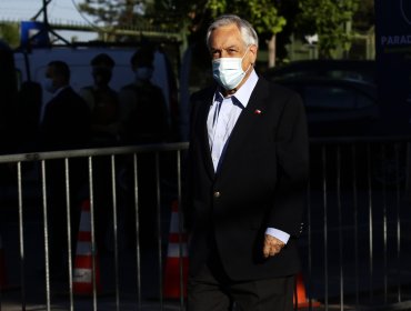 Presidente Piñera tras sufragar: "Esperamos tener un acto electoral democrático, transparente y limpio"