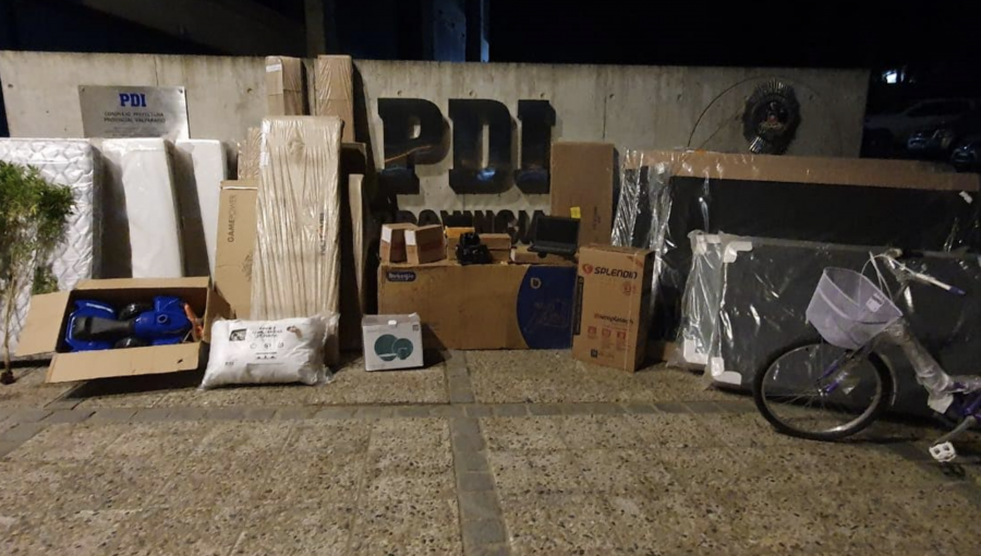 Detienen a un hombre por receptación y recuperan especies sustraídas a camión repartidor en Valparaíso