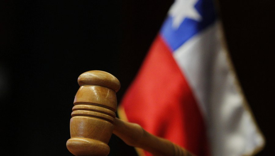 Con arraigo nacional queda jueza de Coyhaique acusada de entregarle información a hijastro implicado en caso de tráfico de drogas