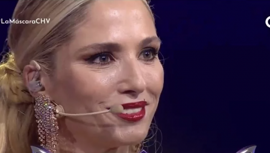 María Elena Swett se emocionó al recordar el fallecimiento de su madre en “¿Quién es la Máscara?”