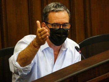 “Una pésima idea”: Felipe Harboe rechazó la propuesta de Teresa Marinovic de extender labor de la Convención Constitucional
