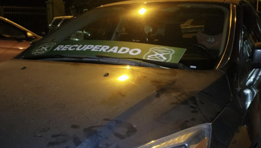 Recuperan vehículo que fue sustraído a mujer en Maipú: delincuentes la amenazaron con armas de fuego