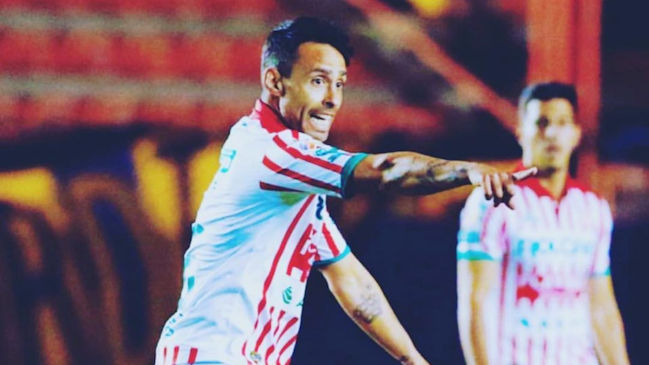 Jorge Valdivia tras el debut con el Necaxa: "Se llama felicidad después de mucho tiempo"