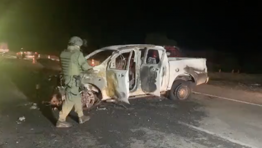 Encapuchados balearon al conductor y quemaron una camioneta en Ercilla: víctima recibió ocho perdigones en su hombro izquierdo