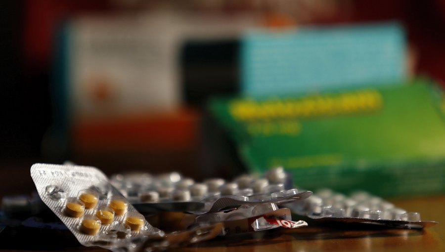 Paracetamol lidera listado de los diez medicamentos más vendidos durante el 2021 en Chile