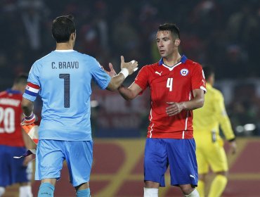 Mauricio Isla confesó que quiere ser ayudante técnico de Claudio Bravo cuando se retire del fútbol