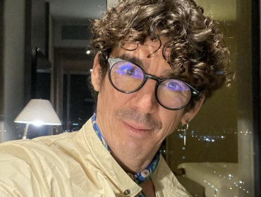 Felipe Ríos estrenó radical cambio de look: “Para esperar este 2022. Dejamos la cocina y a bailar”