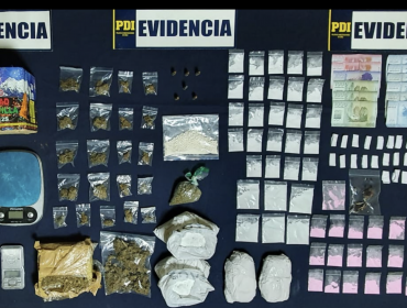 Operativo policial en Quintero termina con decomiso de drogas, municiones y fuegos de artificio