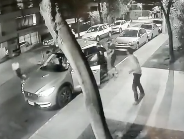 En Conchalí detuvieron a cuatro delincuentes que protagonizaron un portonazo en Las Condes