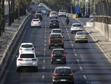 Año Nuevo: Más de 160 mil vehículos regresarán a Santiago este domingo