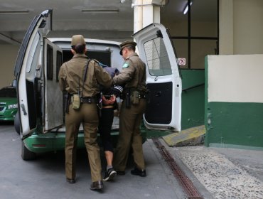 Dos hermanos fueron detenidos por amenazas y porte ilegal de armas en Santiago