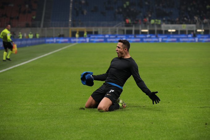 "Sólo podía decidirlo él": Prensa italiana se deshizo en elogios a Alexis Sánchez tras agónico gol en la Supercopa