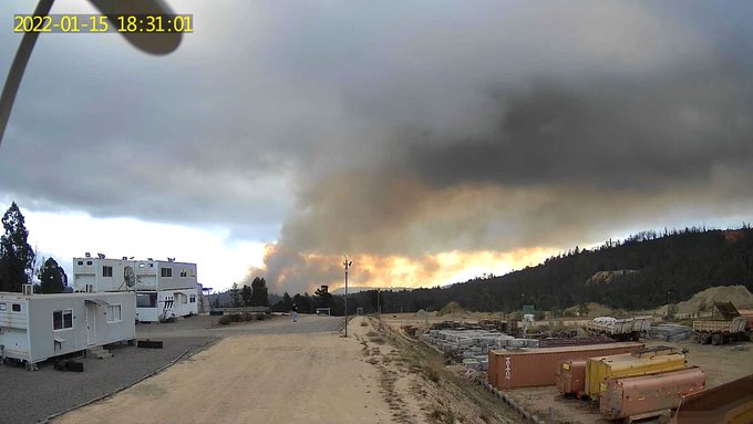Se declara Alerta Roja para la comuna de Valparaíso por incendio forestal