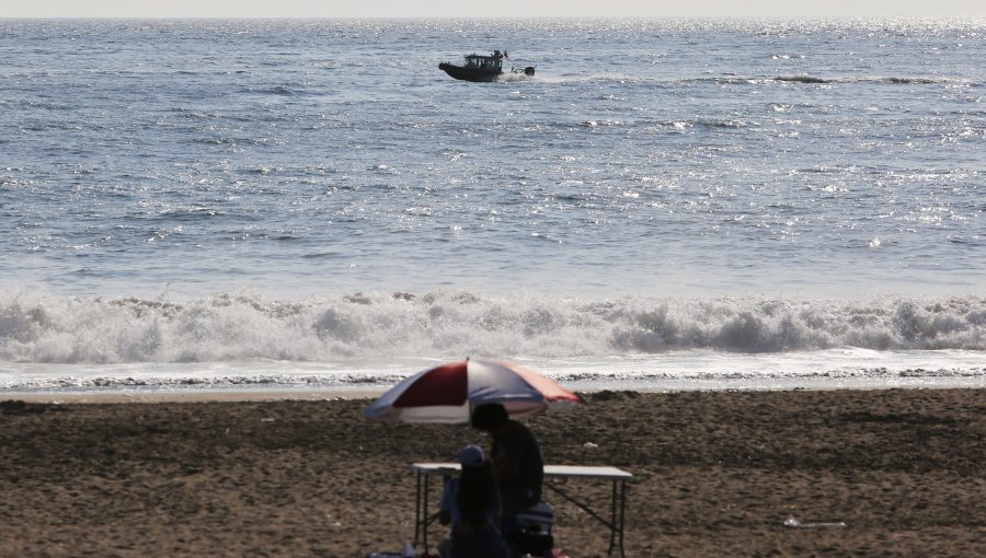 Onemi levanta alertas de tsunami en el país pero mantiene restricciones para "no acceder a la playa" en cinco regiones