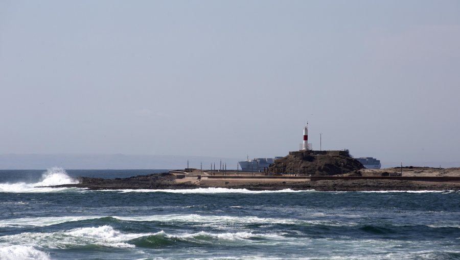 Subdirector de Onemi aclara que el tsunami sí llegó a Chile: "Si no hubiera llegado no hubiésemos decretado los estados que se declararon"