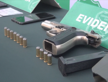 Dos mujeres fueron detenidas por receptación de vehículos e infracción a la Ley de Armas en Quinta Normal