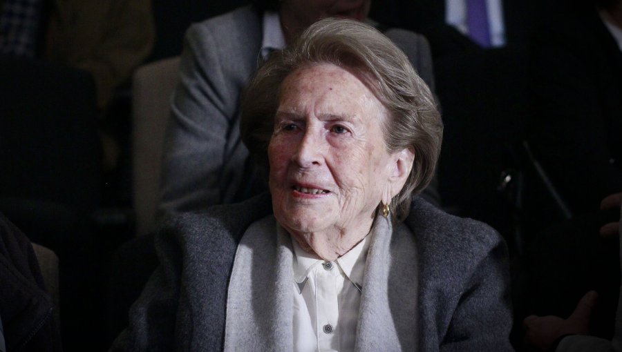 Fallece a los 102 años Leonor Oyarzún, exprimera dama y viuda del expresidente Patricio Aylwin