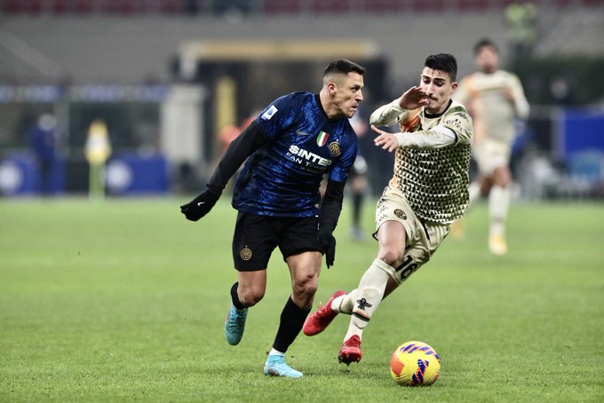 Fútbol Italiano: Con Vidal y Sánchez en cancha, el Inter sufrió para llevarse el triunfo