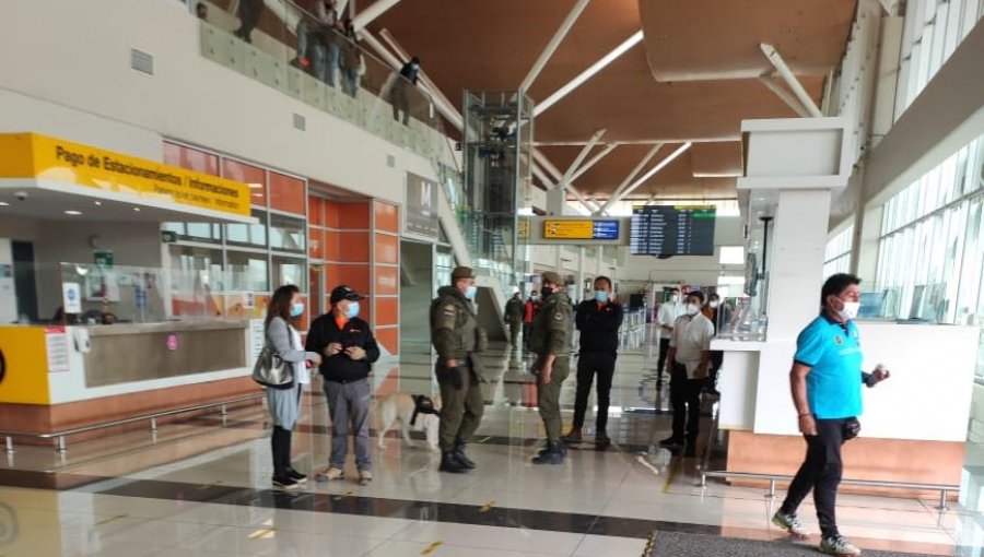 Falsa alarma de bomba en aeropuerto de Calama movilizó al Gope de Carabineros