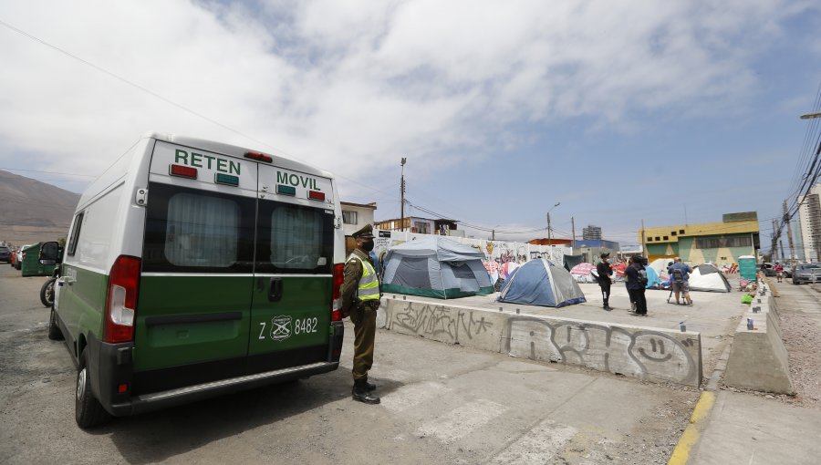 Detienen a cuatro ciudadanos migrantes por agresión a dos carabineros en Iquique